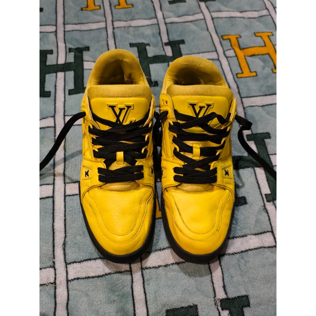 Sepatu Louis Vuitton LV Trainer Sneakers Yellow Black