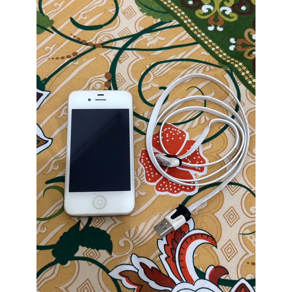 iPhone 4S Putih 16GB