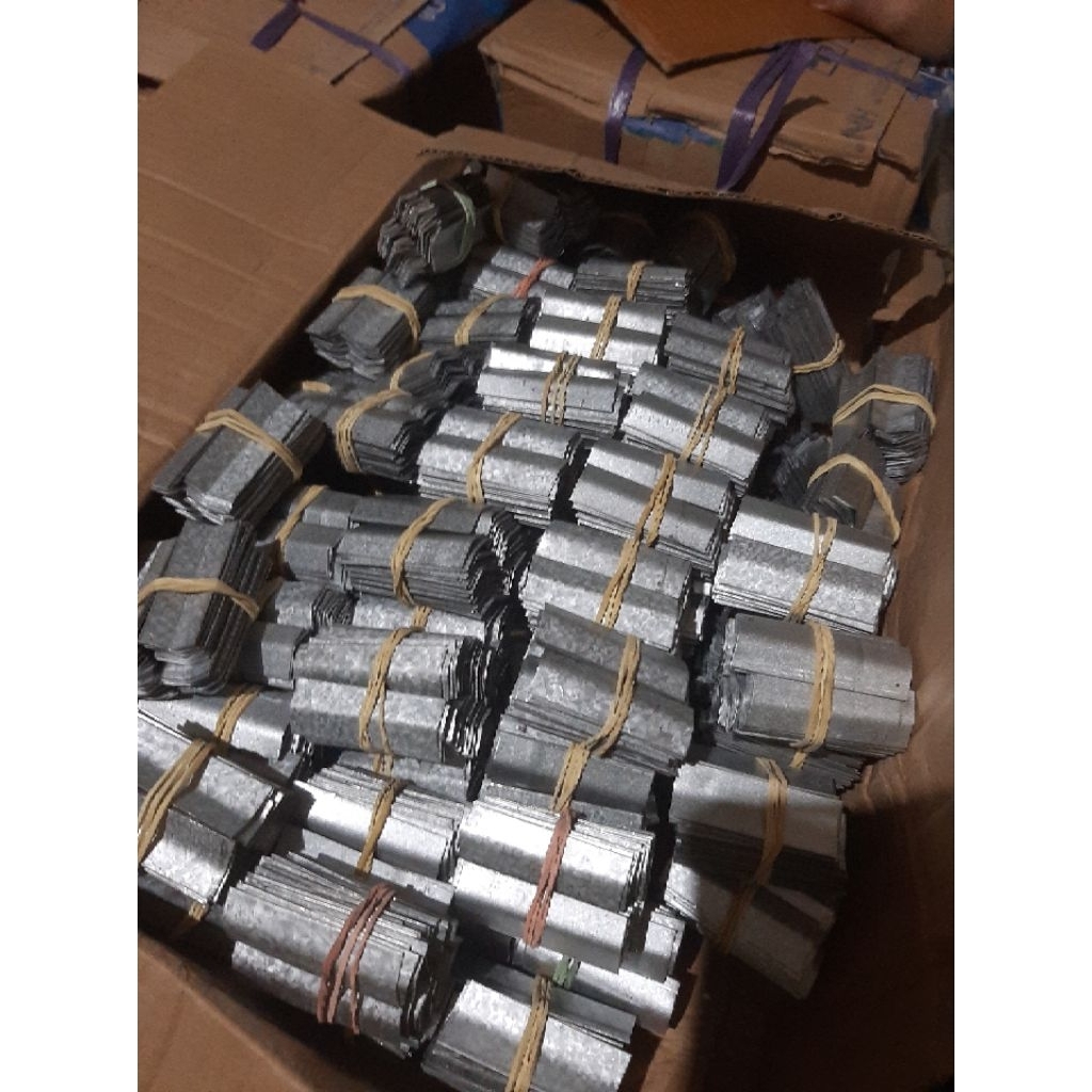 Talang/sesudu sadap getah karet warna putih anti karat