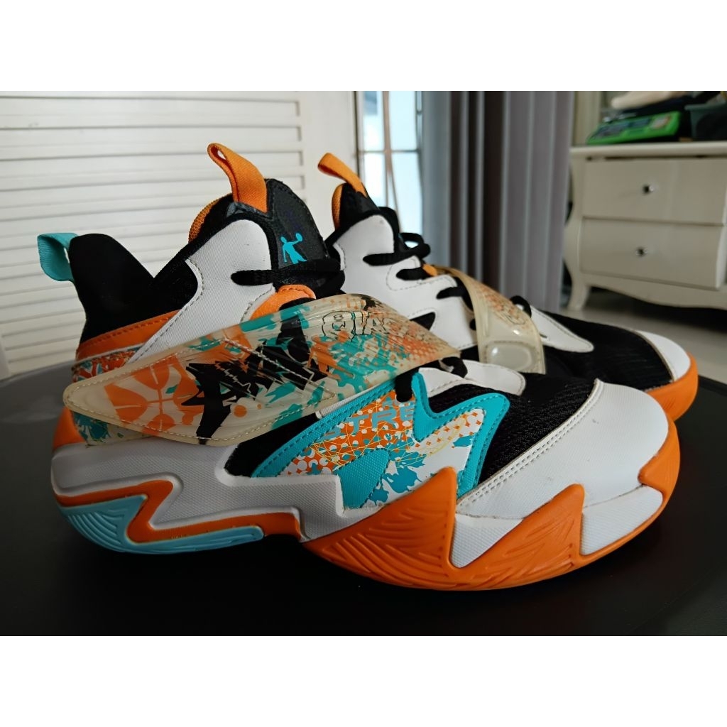 Sepatu basket qiaodan anak kids ori tiongkok sz 37 insole 23,5cm seken kondisi like new mulus 