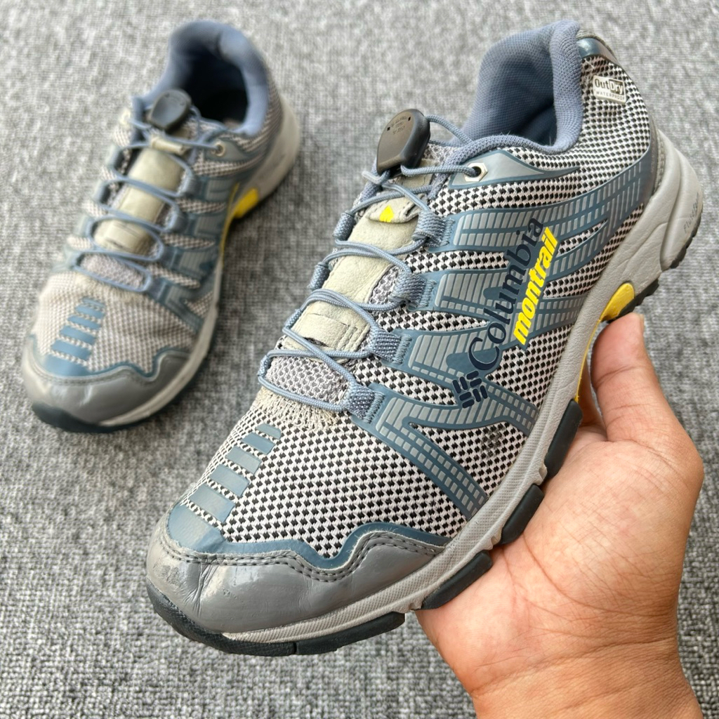 Sepatu COLUMBIA Montrail Size 38 Panjang Insole 24 cm