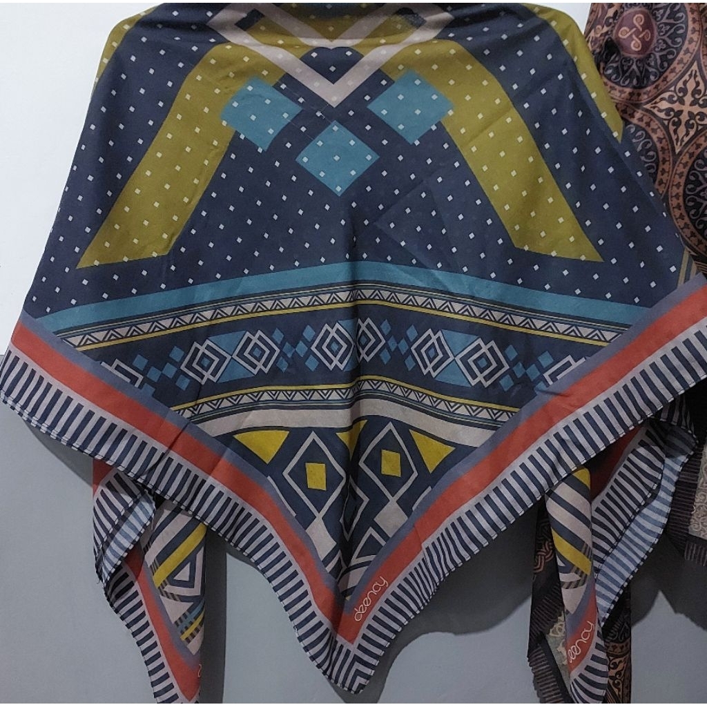 SALE....Preloved pl deenay original.. deenay voal original,,