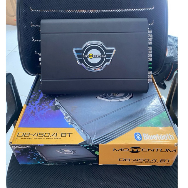 power 4 channel merek momentum DB-450.4BT sudah bisa play musik dari power via bluetooth
