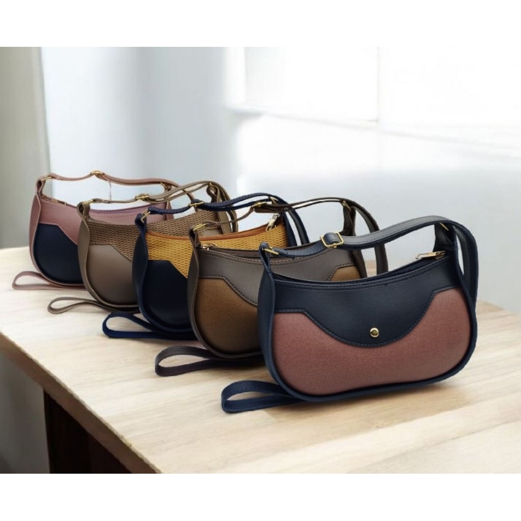 REiN 04 - Tas selempang wanita