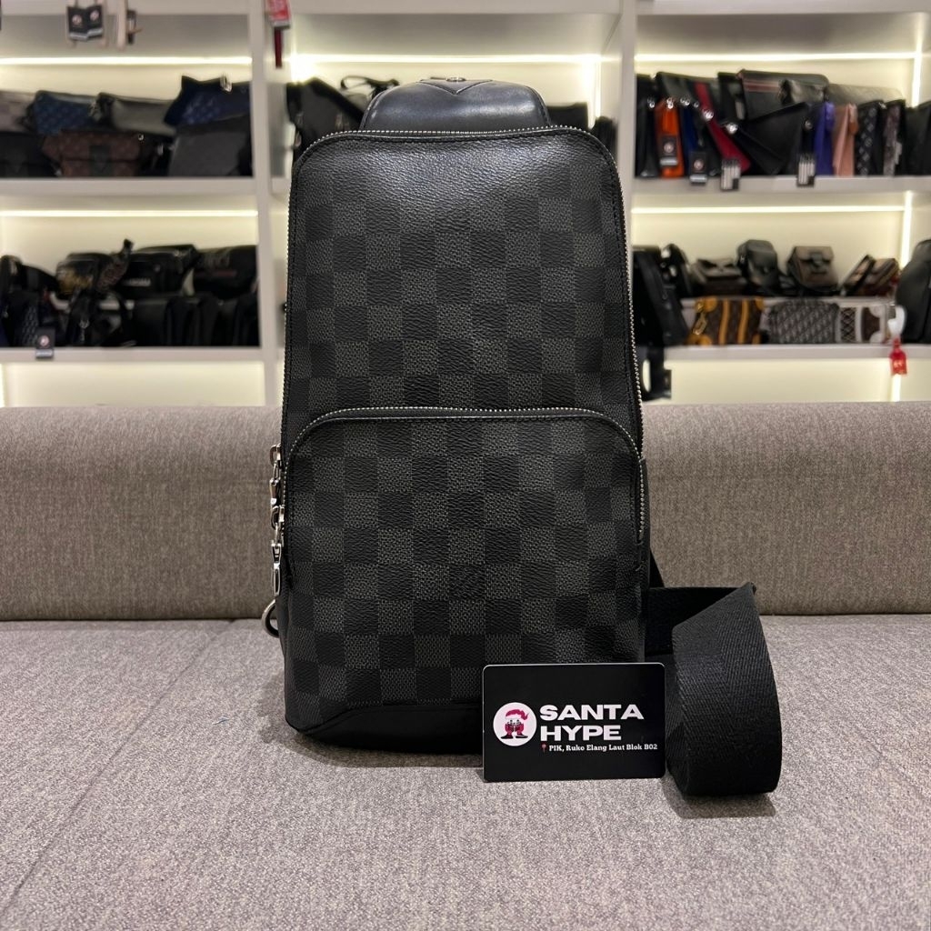 Louis Vuitton Damier Avenue Sling Bag