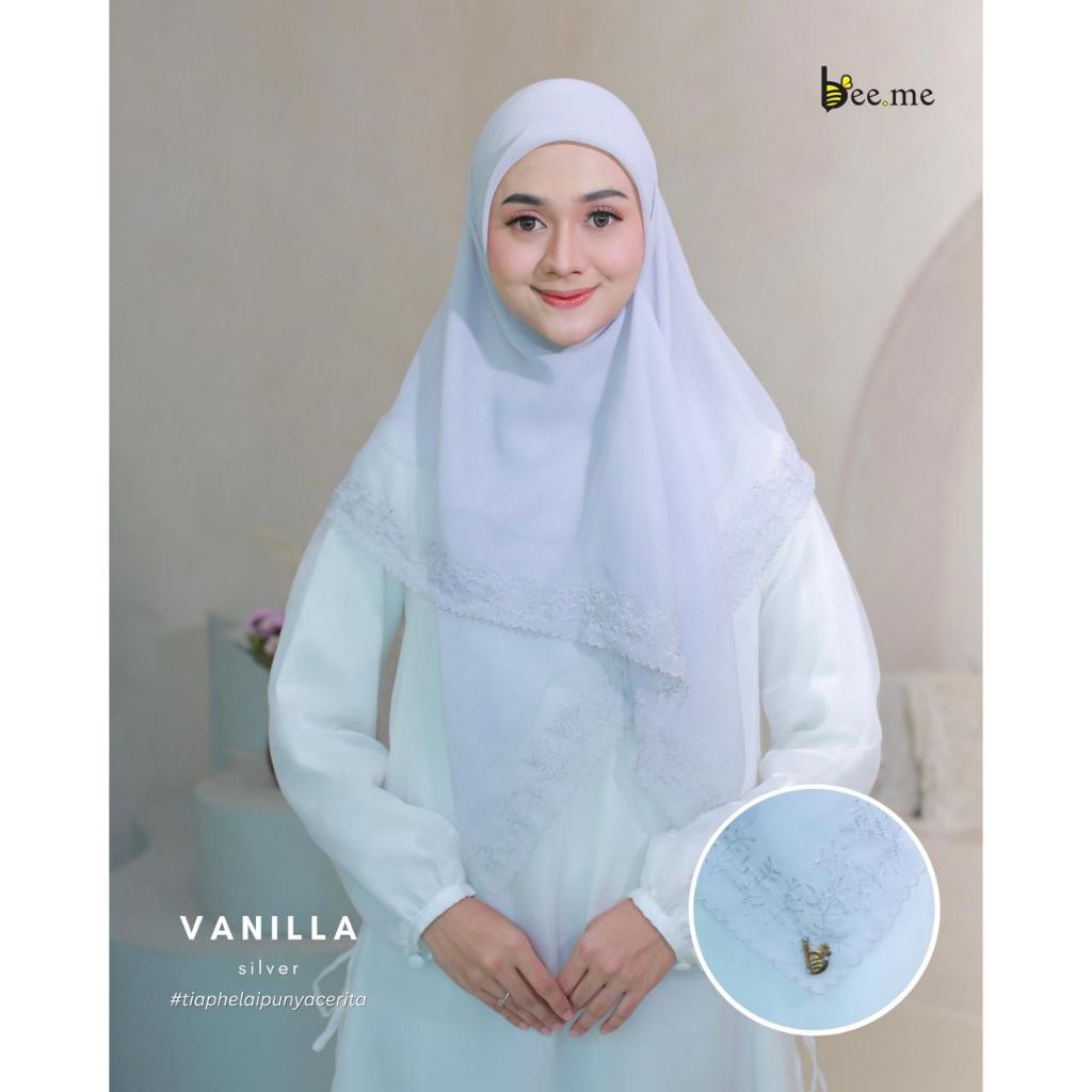Beeme Scarves | Segi Empat Vanilla Series – Hijab Renda Premium - Hijab Segi Empat  - Segi Empat Ren