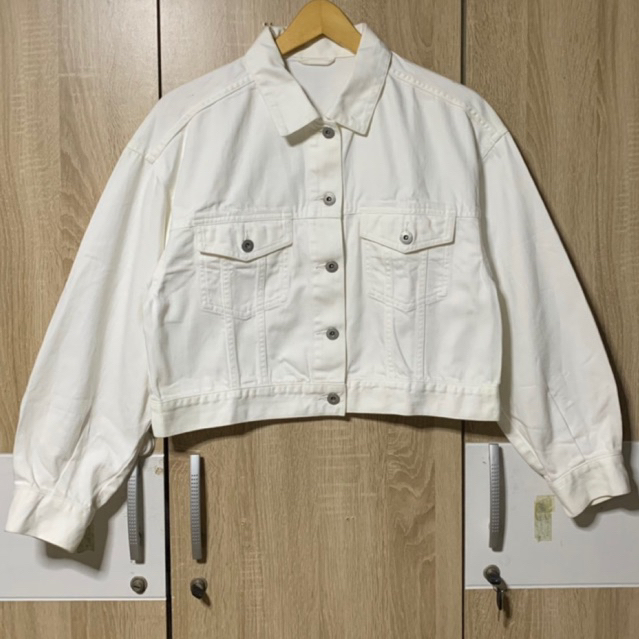 GU Uniqlo Crop Jaket Jeans Lengan balon