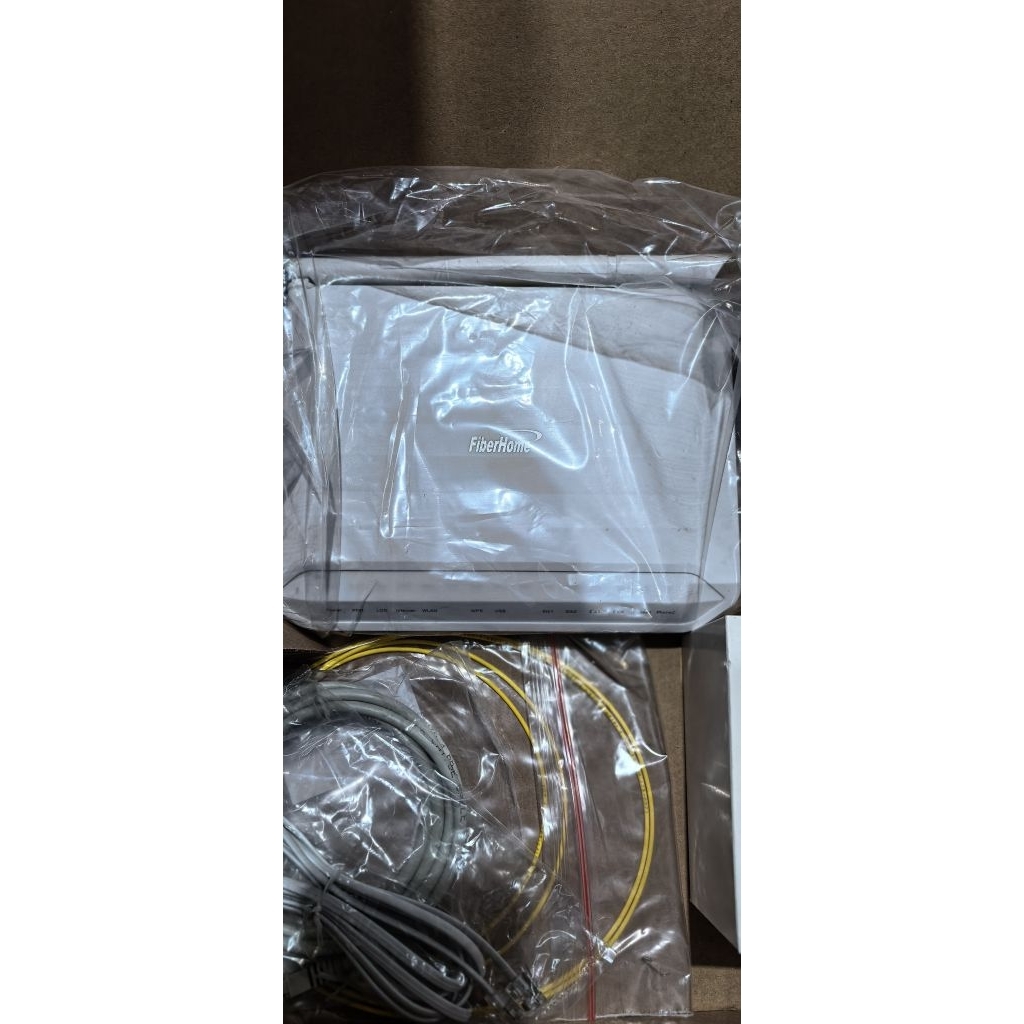 Modem HG6243C FIBERHOME ( No adaptor)