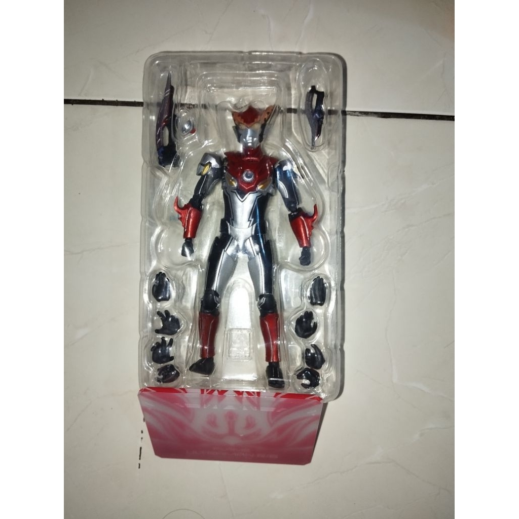 SHF Ultraman Rosso BIB