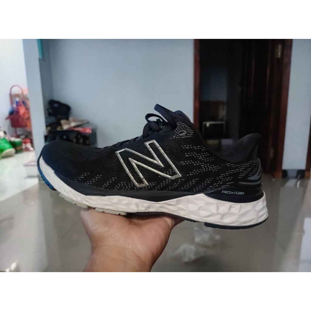 Sepatu Running N* Second
