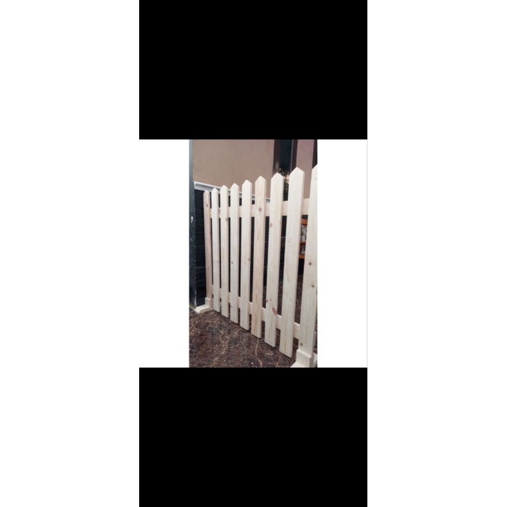 pagar kayu jati blanda