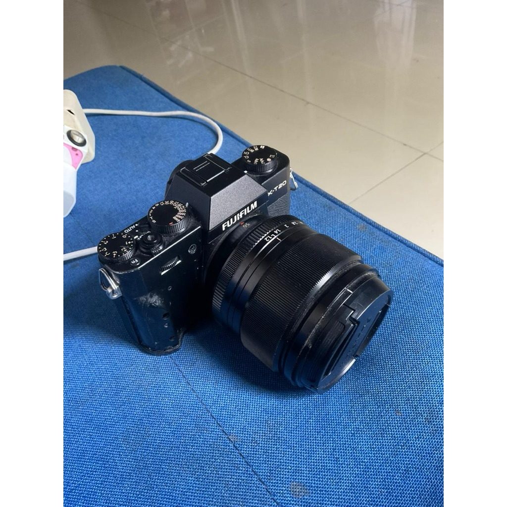 KAMERA FUJIFILM XT20 + LENSA 56mm f1.2/FUJIFILM X-T20/MIRROLESS FUJIFILM XT20/Fujifilm X-T20 Mulus S