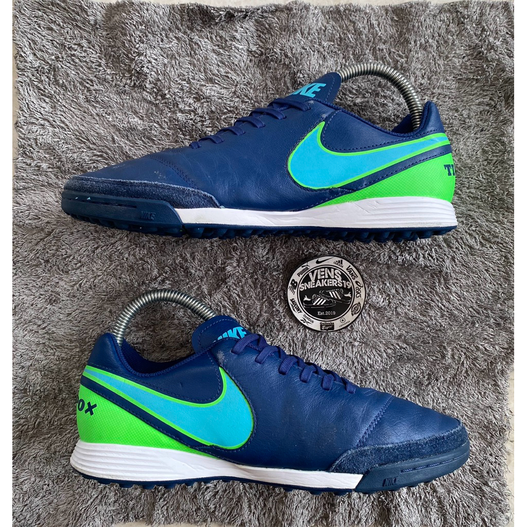 Sepatu Nike Tiempo Genio II turf