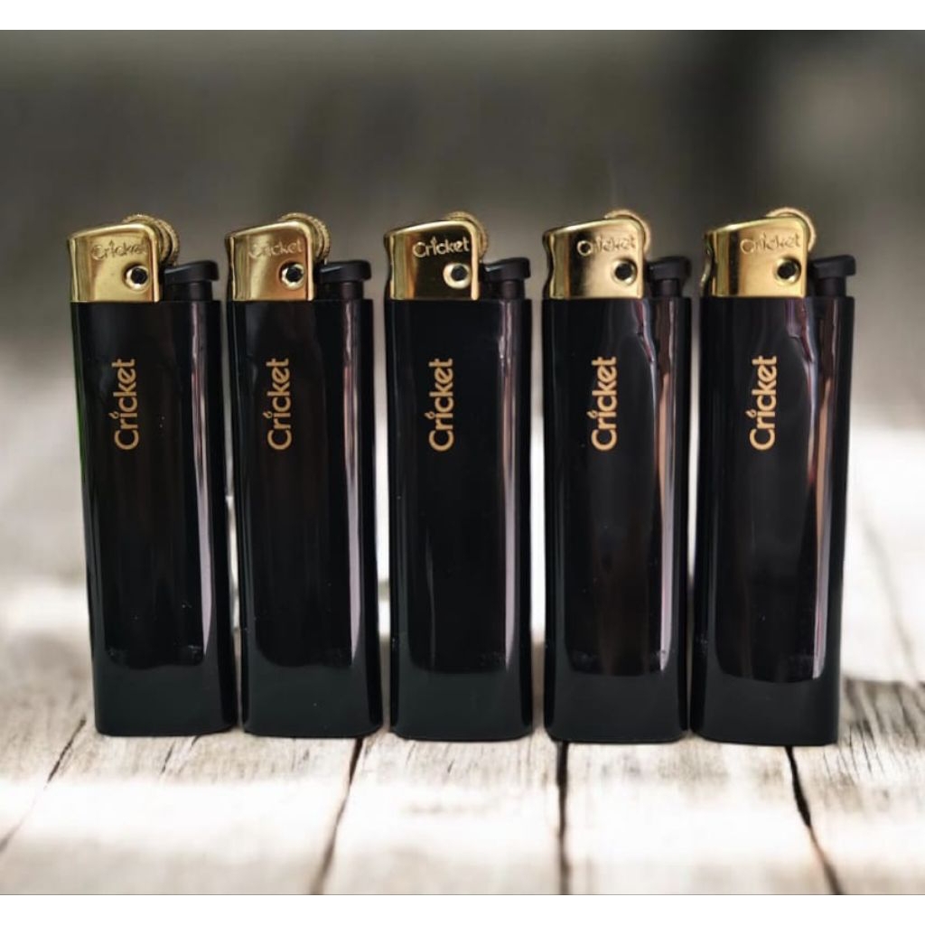 korek api cricket limited edition black gold