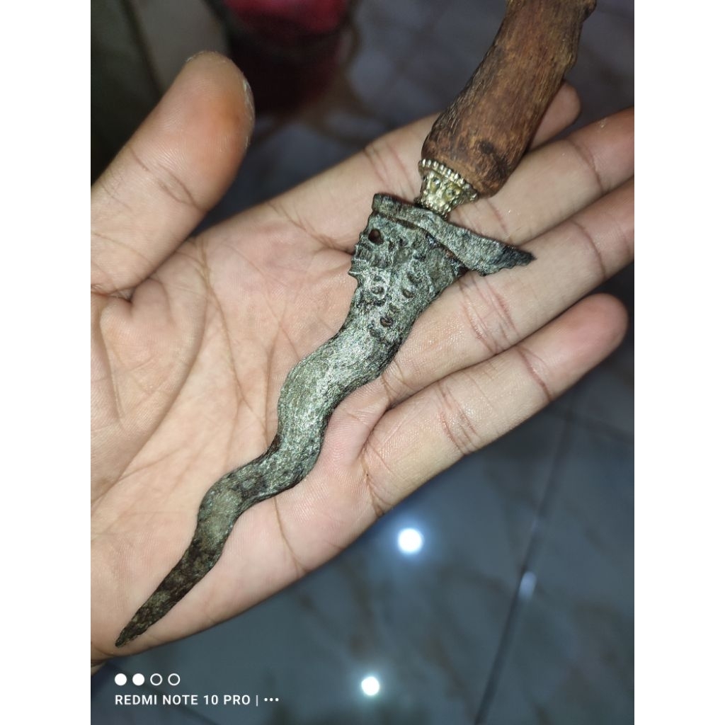 Keris nogo kikik luk 5 sepuh