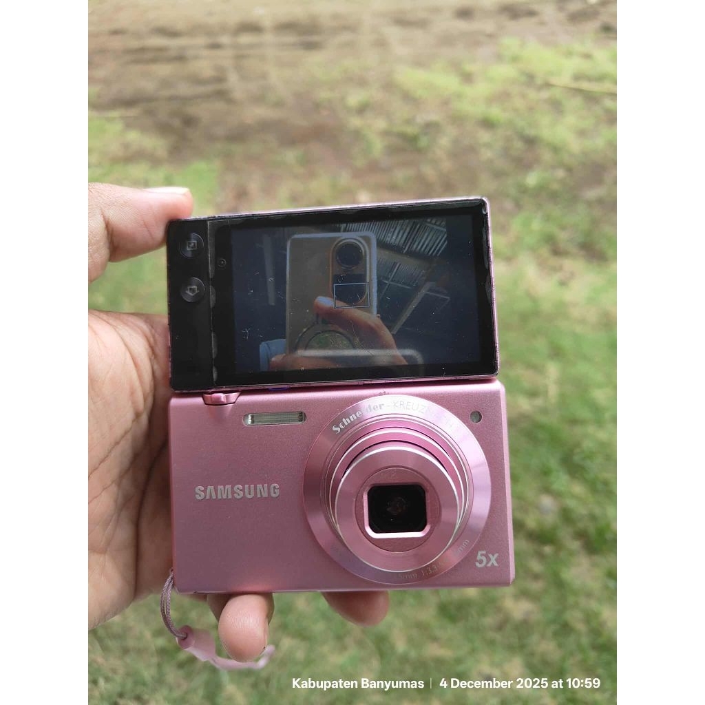 Kamera digital Samsung mv800 pink