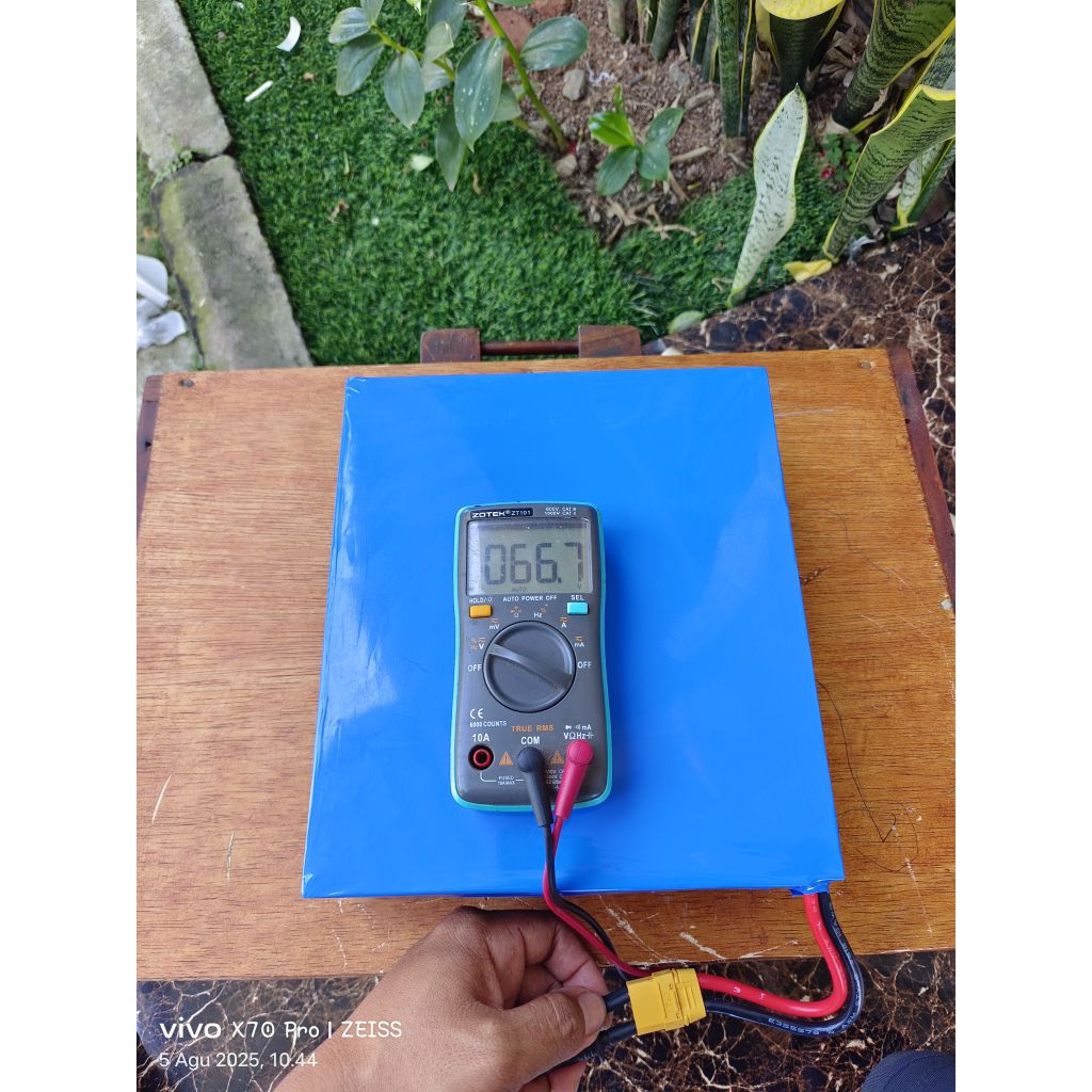 Baterai motor listrik 60 Volt 20 Ah Lithium+Bms