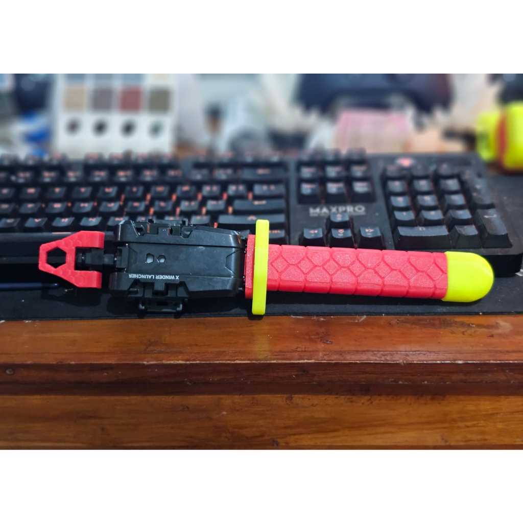Beyblade X Handle Grip Launcher Aksesoris Tema Katana