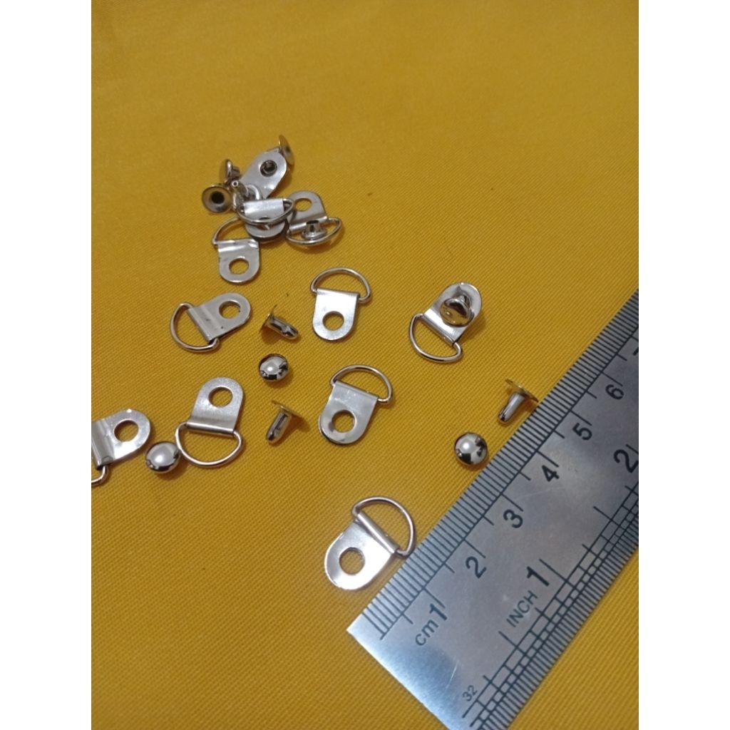 Aksesoris Tas / Sepatu. Ring D Plus Paku Rivet Ring.