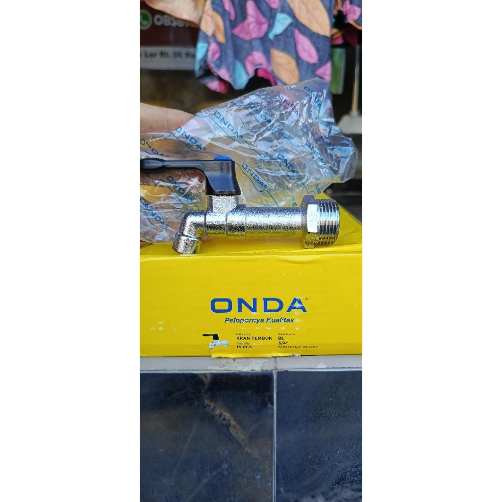 ONDA Kran air 3/4 inch gagang hitam