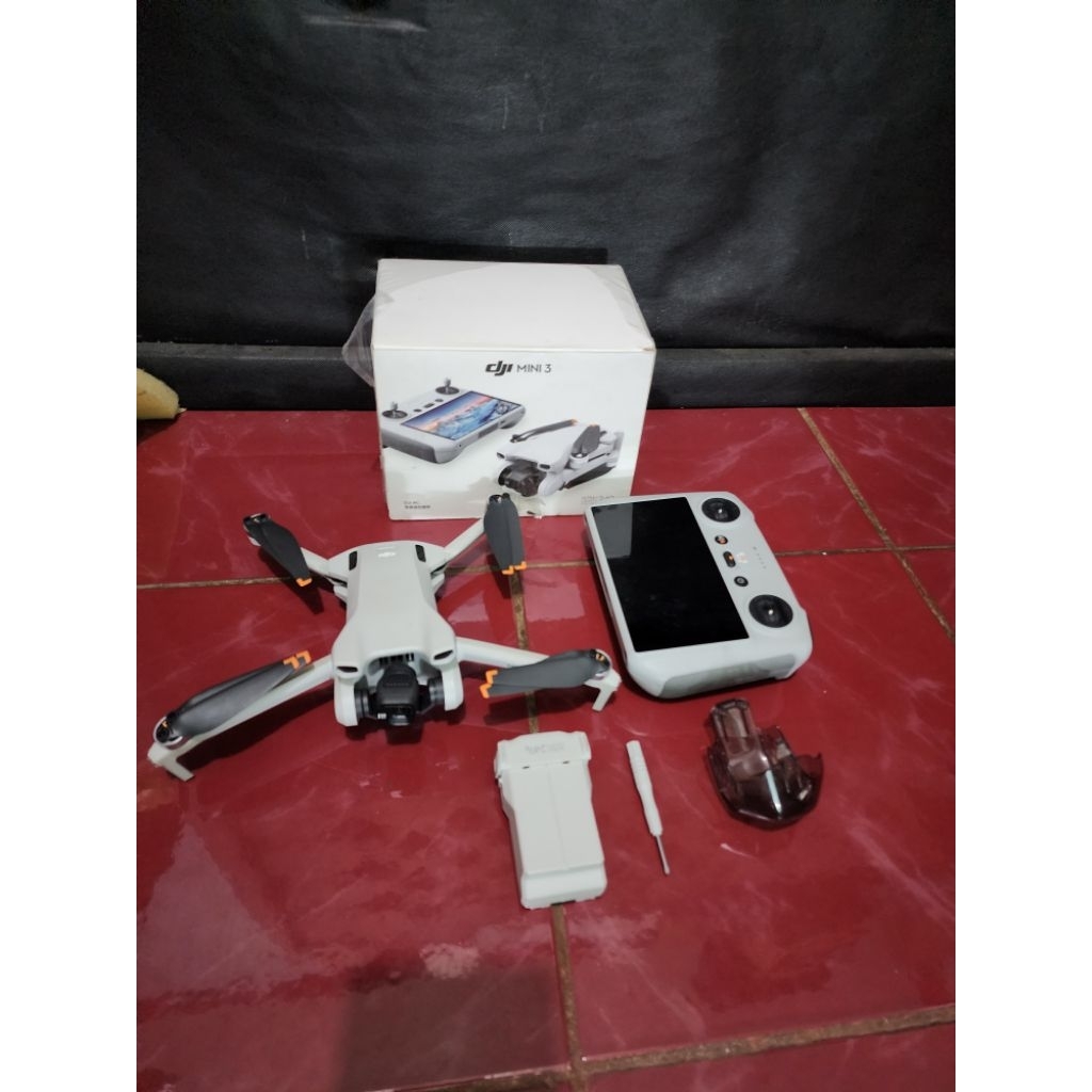 DJI MINI 3 RC LAYAR BASIC SECOND