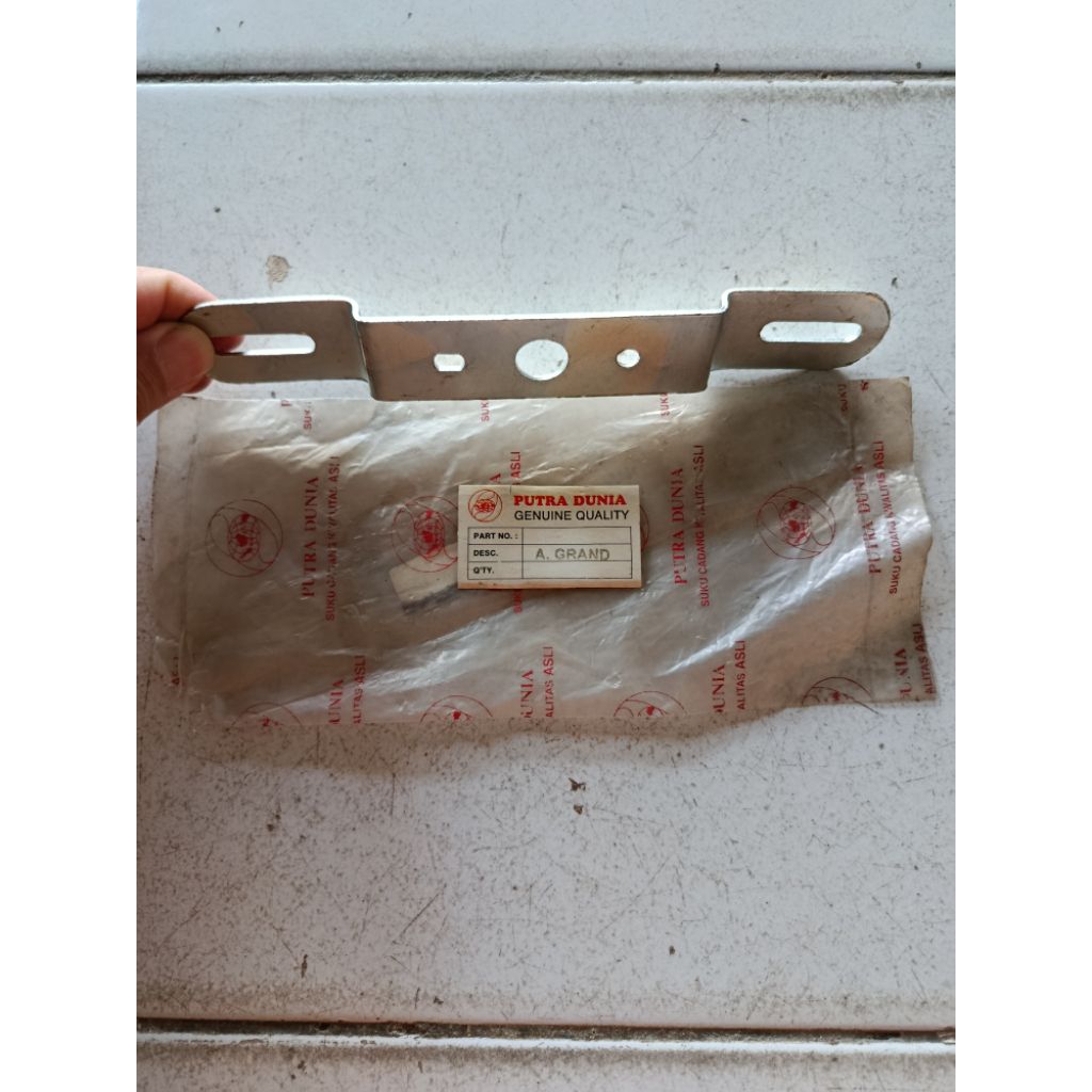 dudukan plat nomor belakang honda grand legenda
