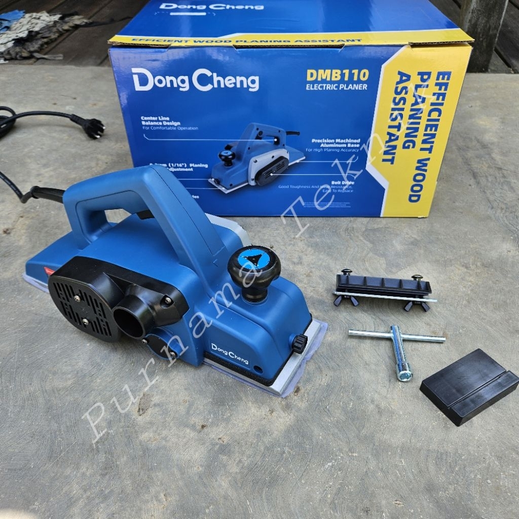 Planer DongCheng DMB110 Ketam Dong Cheng DMB110 Mesin Serut Planer Ketam DongCheng