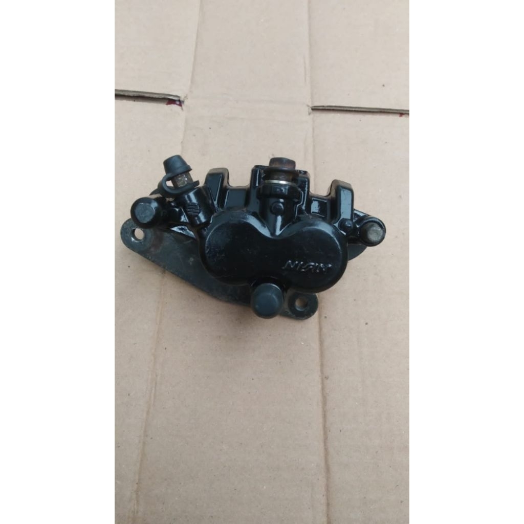 Kaliper Rem Cakram Depan Honda Vario 110 karbu lama kaliper pala babi Vario 110 karbu lama Original