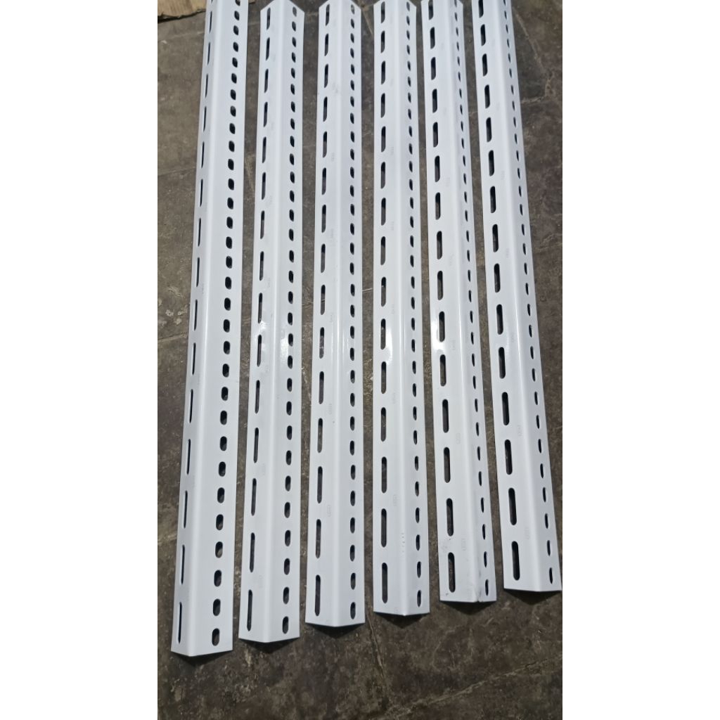 BESI SIKU LUBANG (4X4) PUTIH TEBAL 2MM  (25 / 50 / 75cm)