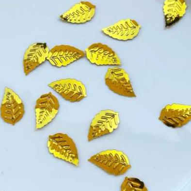 PAYET / MANIK DAUN 2,5 cm EMAS (450gr) DAUN BESAR - A1 EMAS