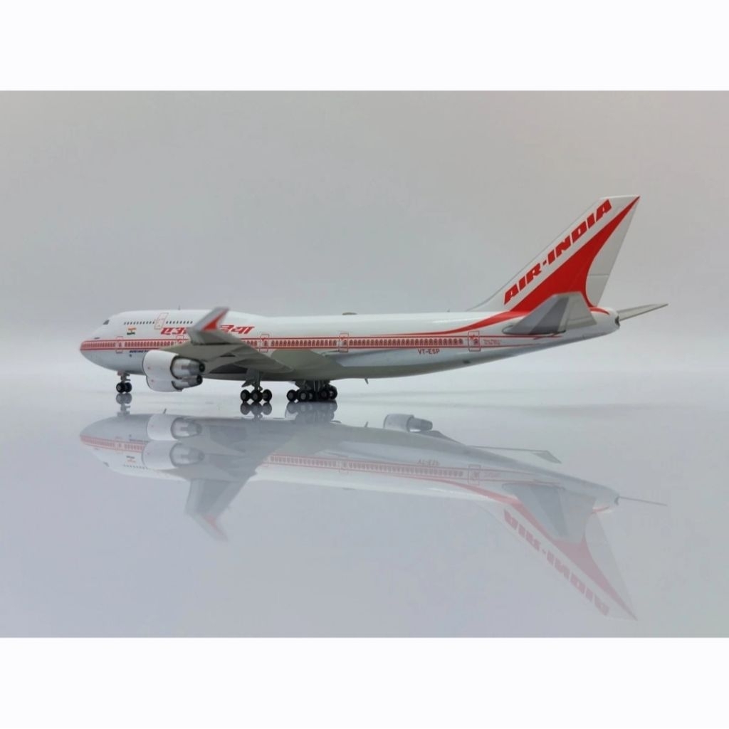 JC Wings Miniatur Pesawat 1/400 Air India Boeing 747-400 Polished VT-ESP