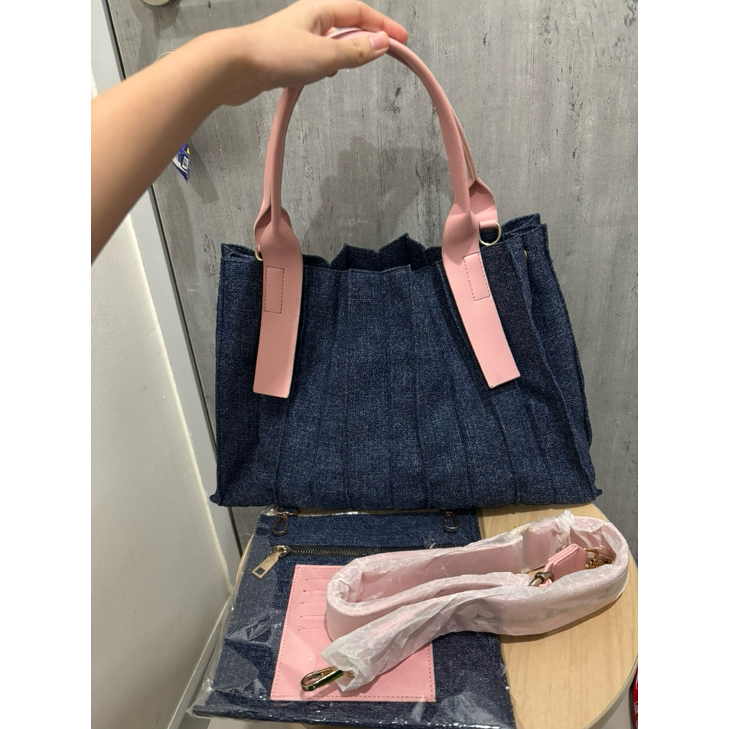 SNY THE LABEL X JULIANA STEPHANIE PRETTY PLEATS DENIM BAG BIG SIZE NOT TIA THIS IS APRIL BEBEPLUM IT