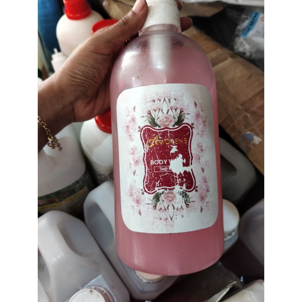 Amorens Body Wash 1000 ml rijek kemasan