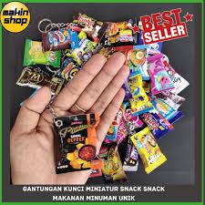GANTUNGAN KUNCI MOTIF SNACK dan MINUMAN RANDOM SOUVENIR