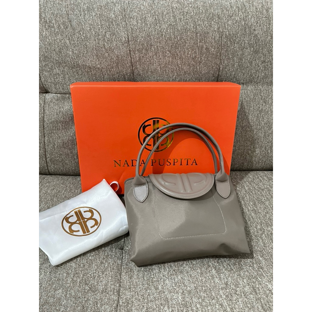 Nada Puspita Nylon Bag