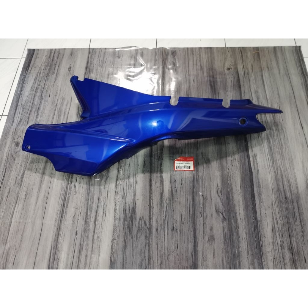 Cover Body Bodi Belakang Kiri Honda Supra X XX Supra Fit Lama Biru Original KEV-880FMT
