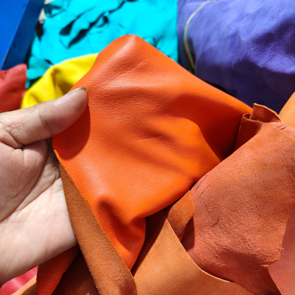 FERDILASS Perca Kulit Domba Warna/ Lembaran Perca Kulit Domba 500 Gram