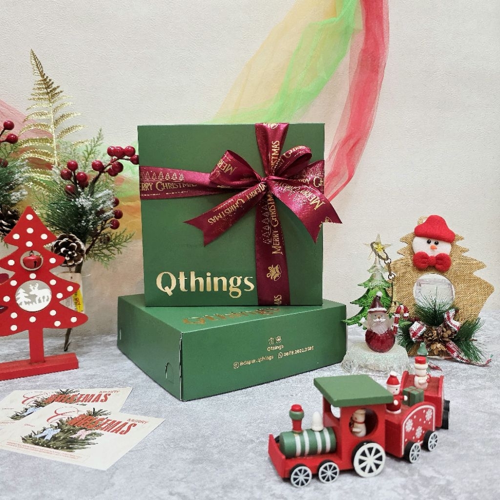 QTHINGS Hampers Natal Pastel Tutup Kentang Panggang