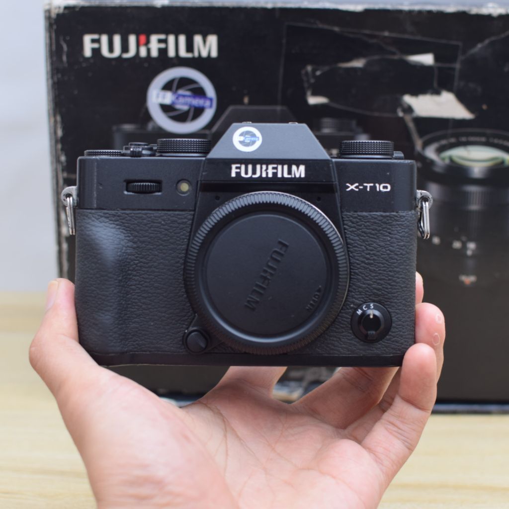 Fujifilm XT10 Kamera Mirrorless Fuji body only murah