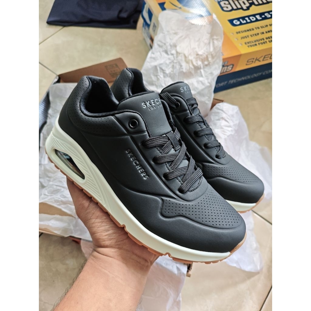 Sepatu Sneakers Skechers Street