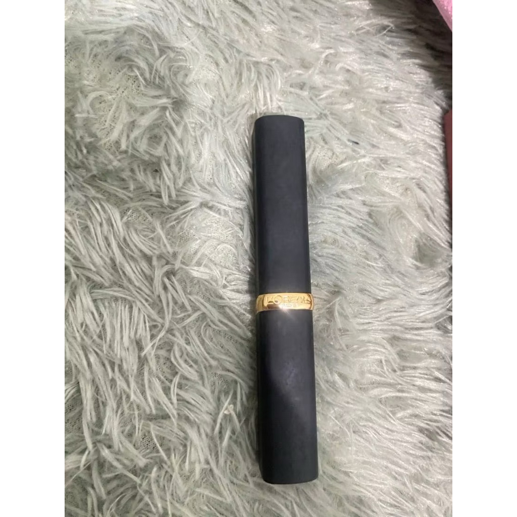 L'Oreal Paris Color Riche Intense Volume Matte Lipstick