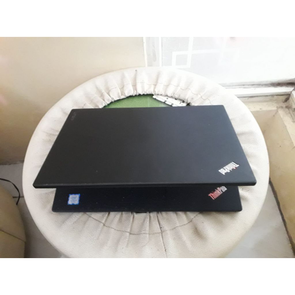 Lenovo Thinkpad X270 core i5