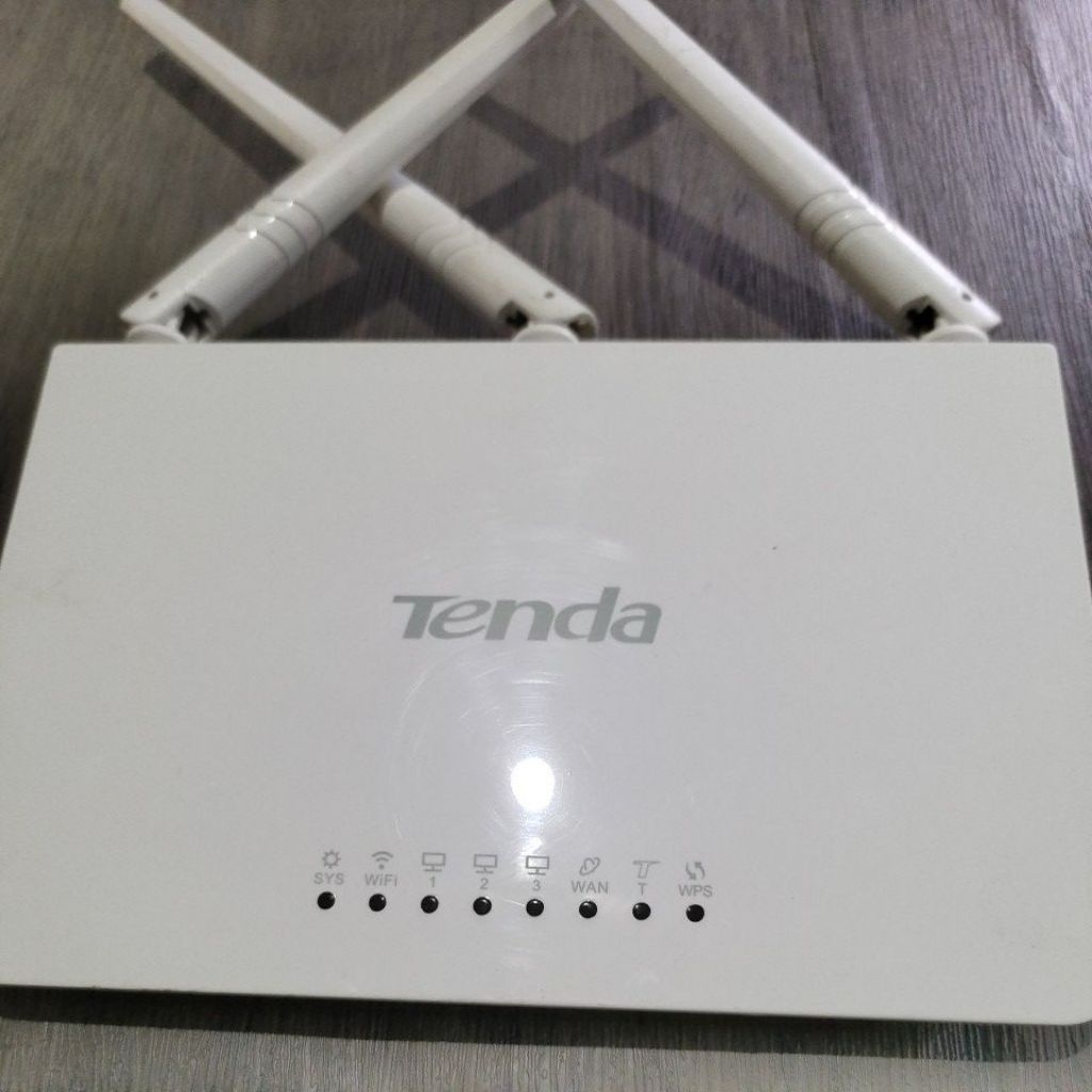 router tenda f3 N300
