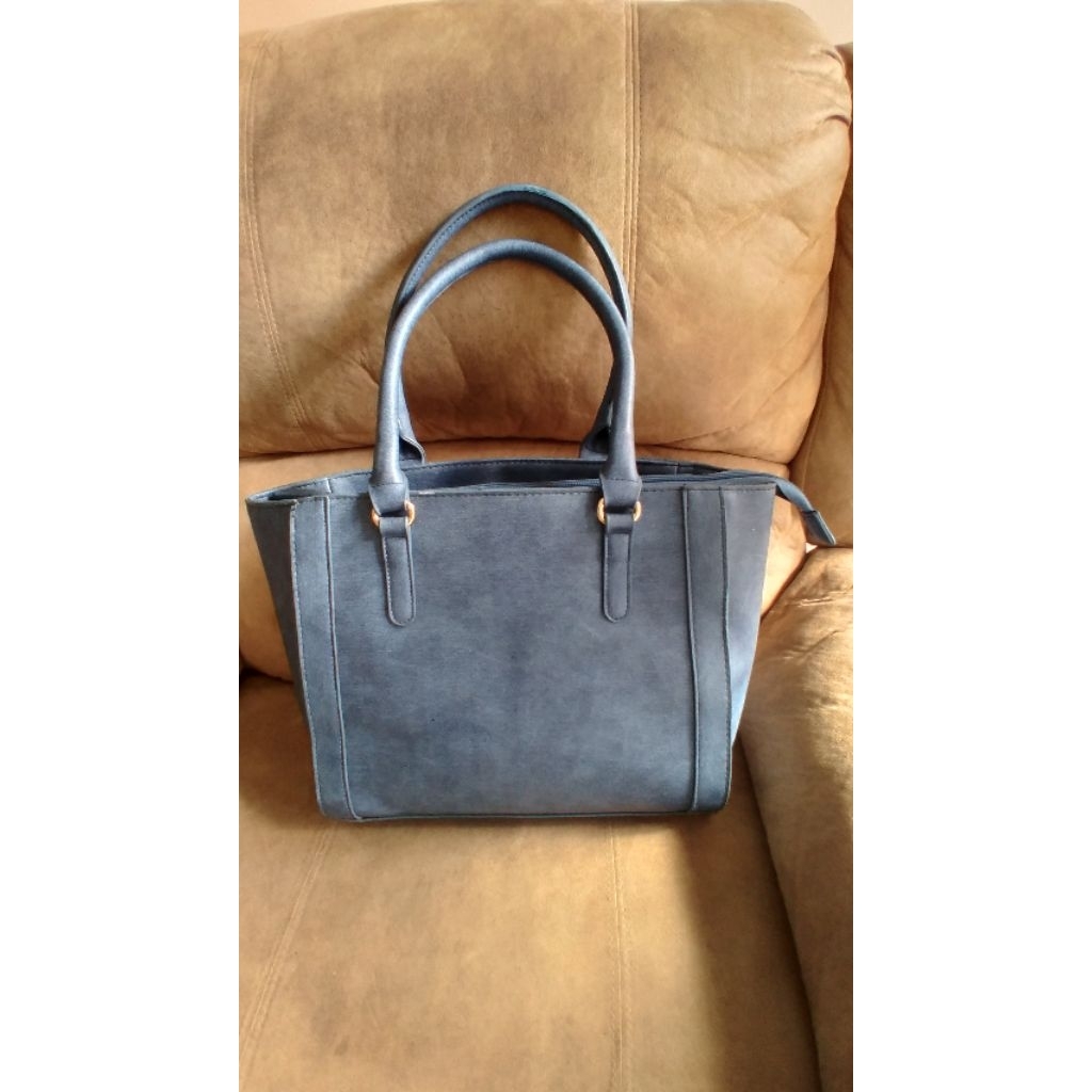 Tas Totebag Wanita Preloved Second Branded No Brand ( Size 29 × 25 )