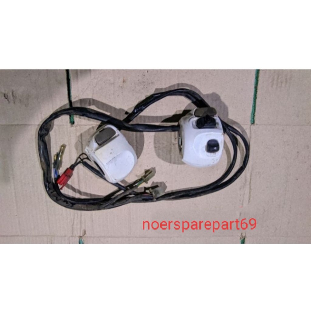 HOLDER SAKLAR YAMAHA FINO FI 115 125 COPOTAN ORIGINAL