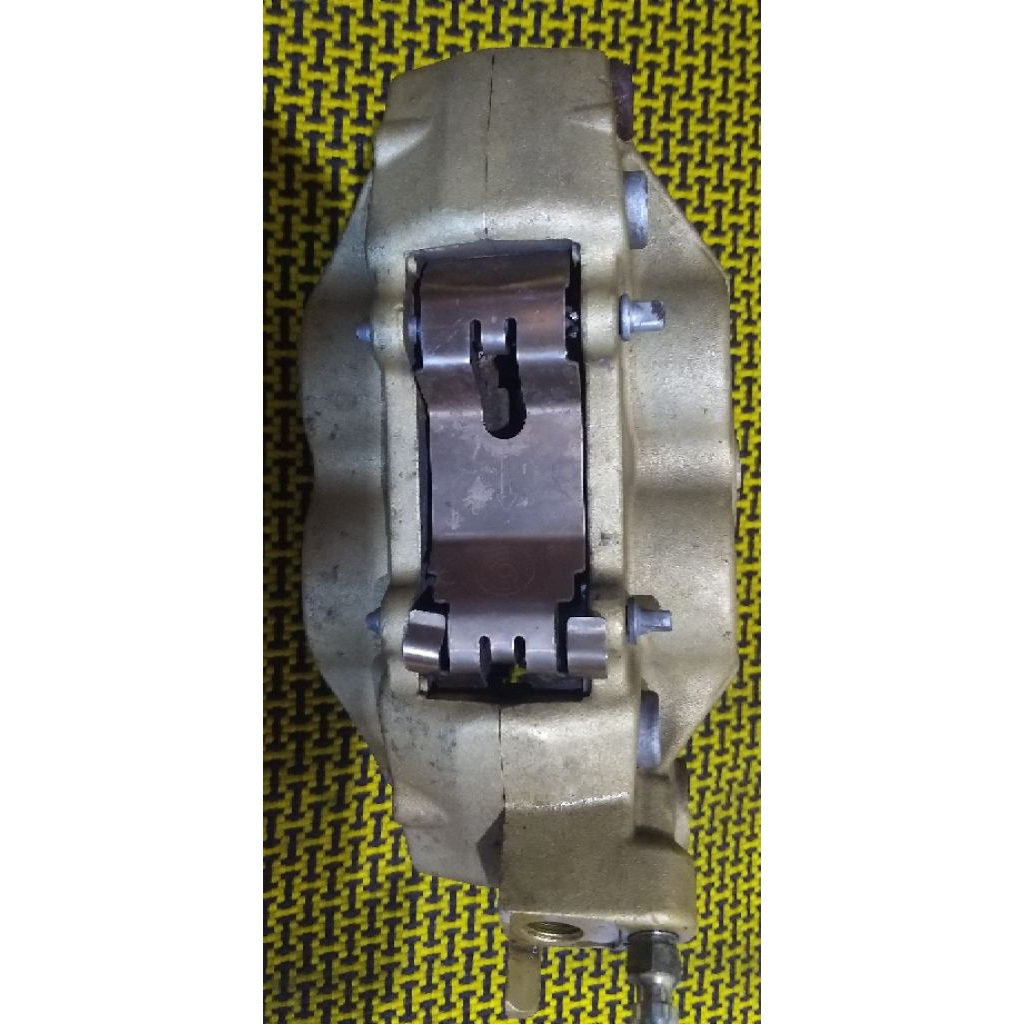 kaliper brembo 4p orignal limbah moge