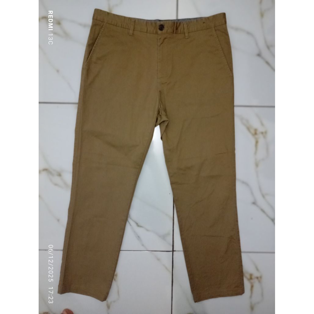 preloved celana panjang chino pria polham