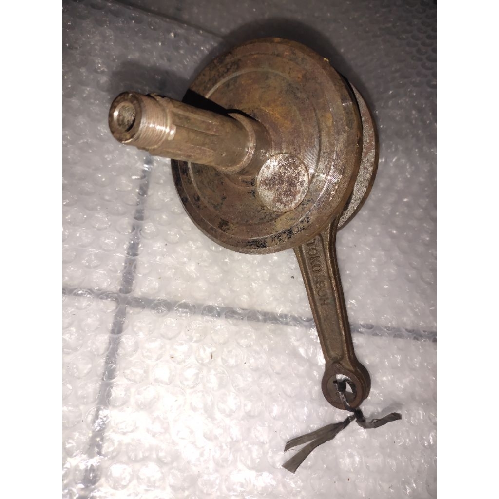 kruk as honda s90 s90z cs90 cl90 bandul honda s90 s90z cs90 cl90 crankshaft honda s90 s90z cs90 cl90