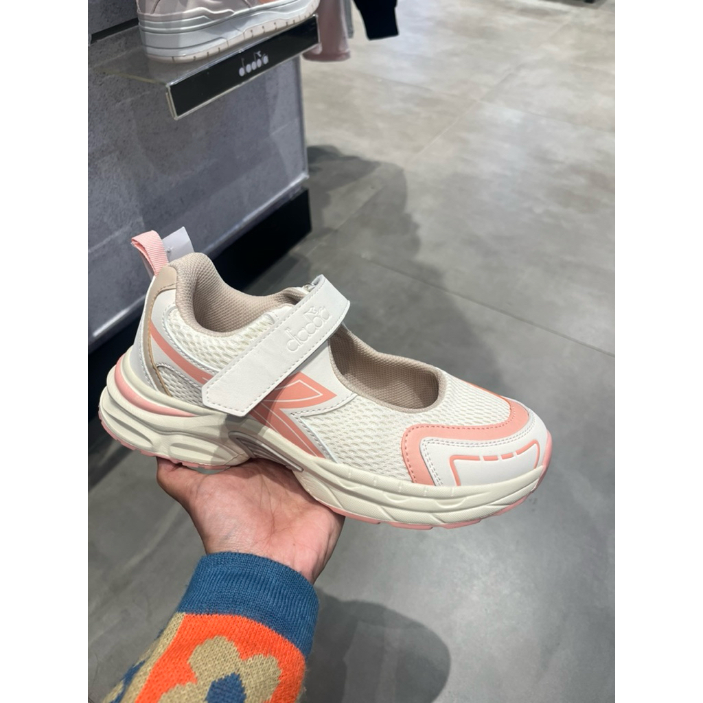diadora Pilano Mary Jane Sneakers