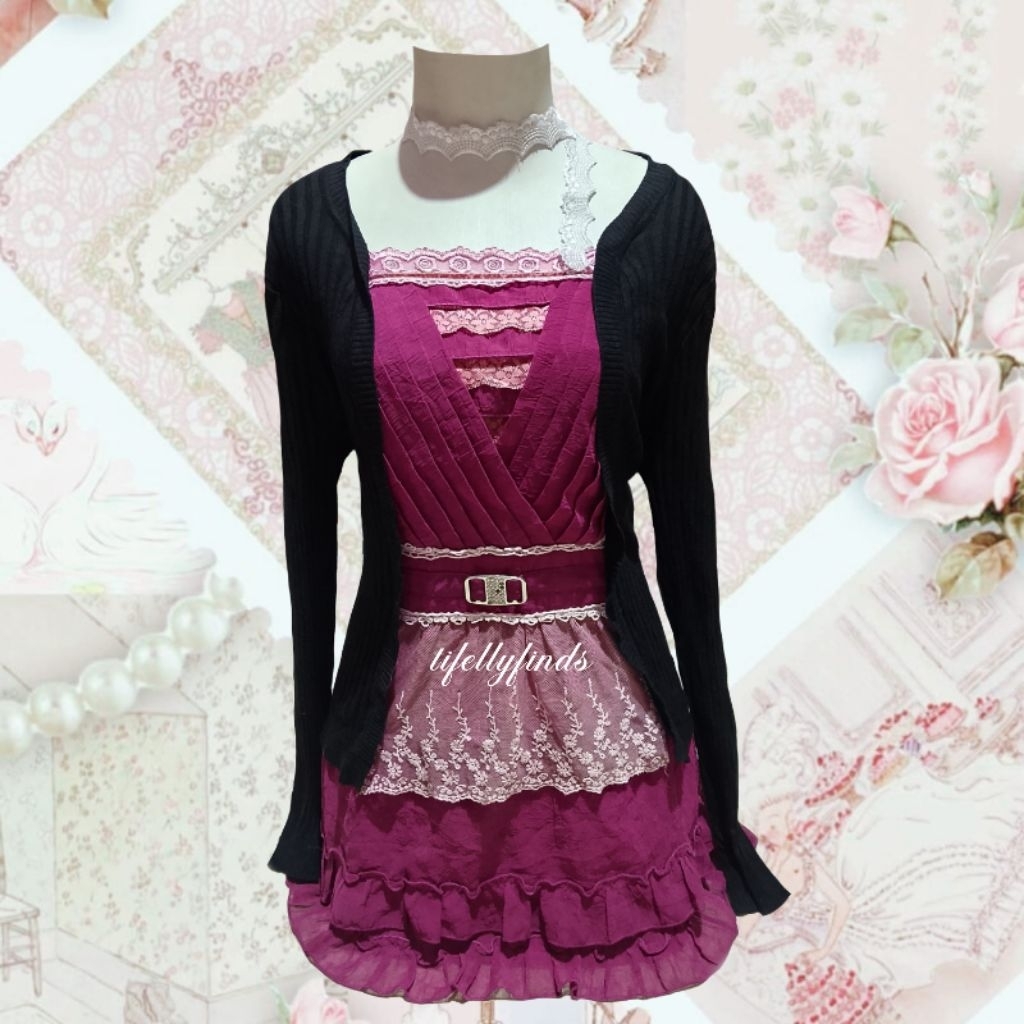 layared dress over jeans kawai japan coquette cottagecore fairycore harajuku himekaji sawako shoujo 